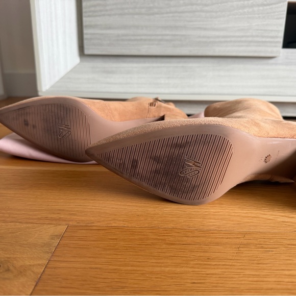 Stuart Weitzman Suede Pointed-Toe Ankle Boots in Camel - Picture 3 of 7